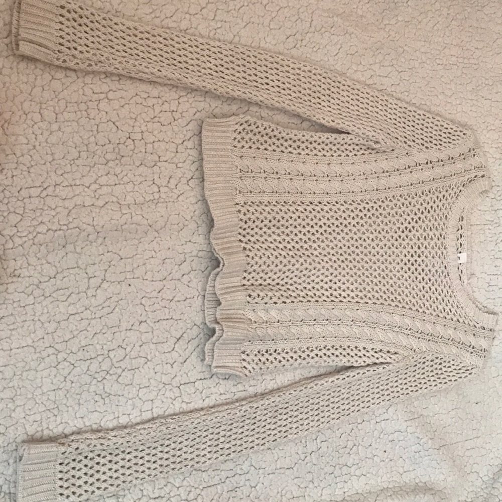 Creme knitted Aeropostale sweater